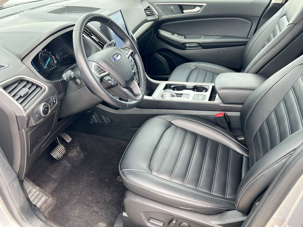 Thumbnail: 2023 Ford Edge - 10