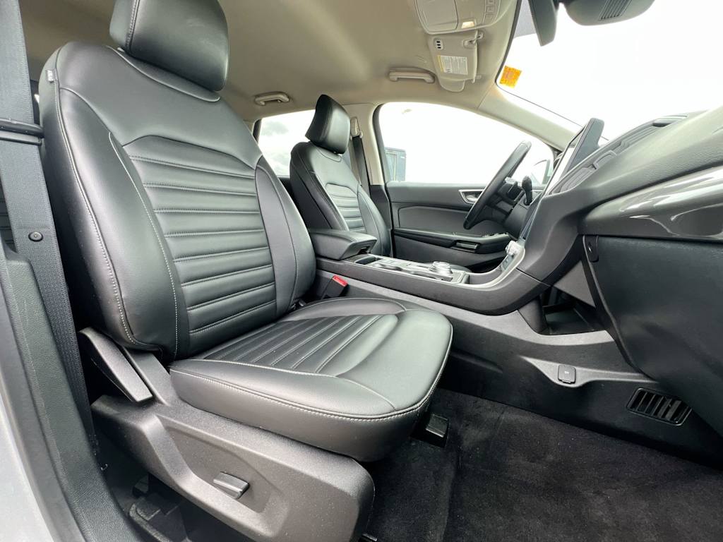 Thumbnail: 2023 Ford Edge - 27