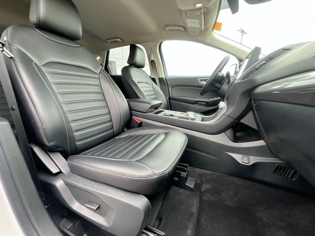 Thumbnail: 2024 Ford Edge - 28
