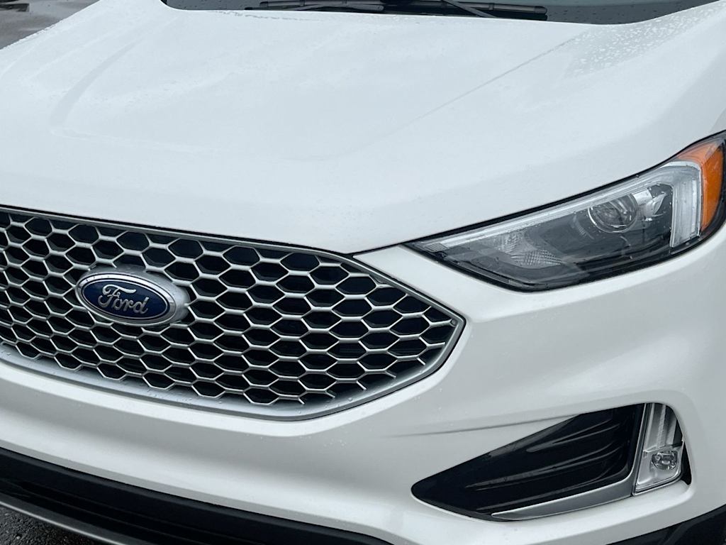 Thumbnail: 2024 Ford Edge - 23