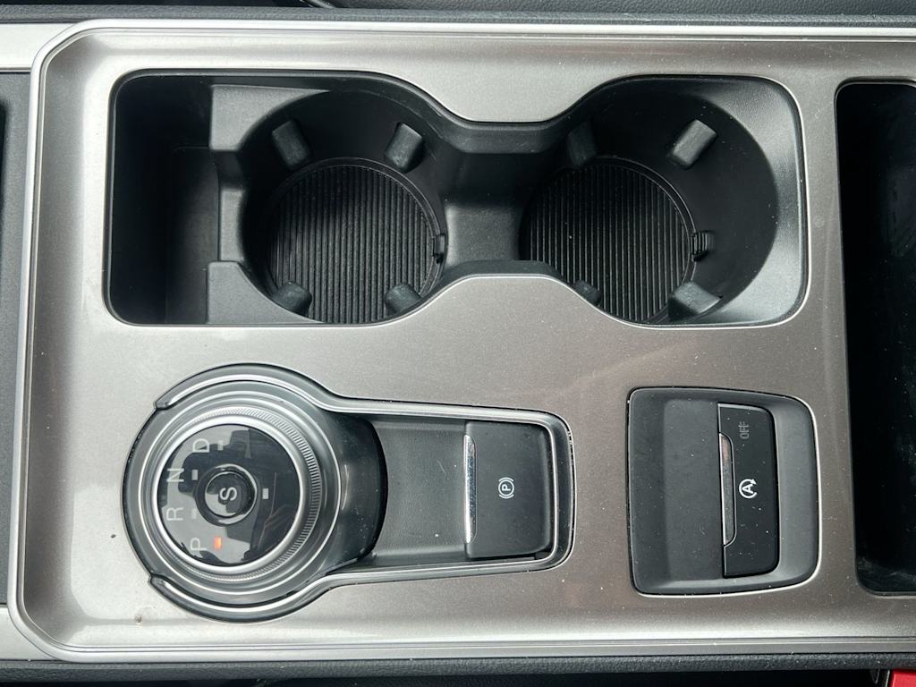 Thumbnail: 2024 Ford Edge - 36