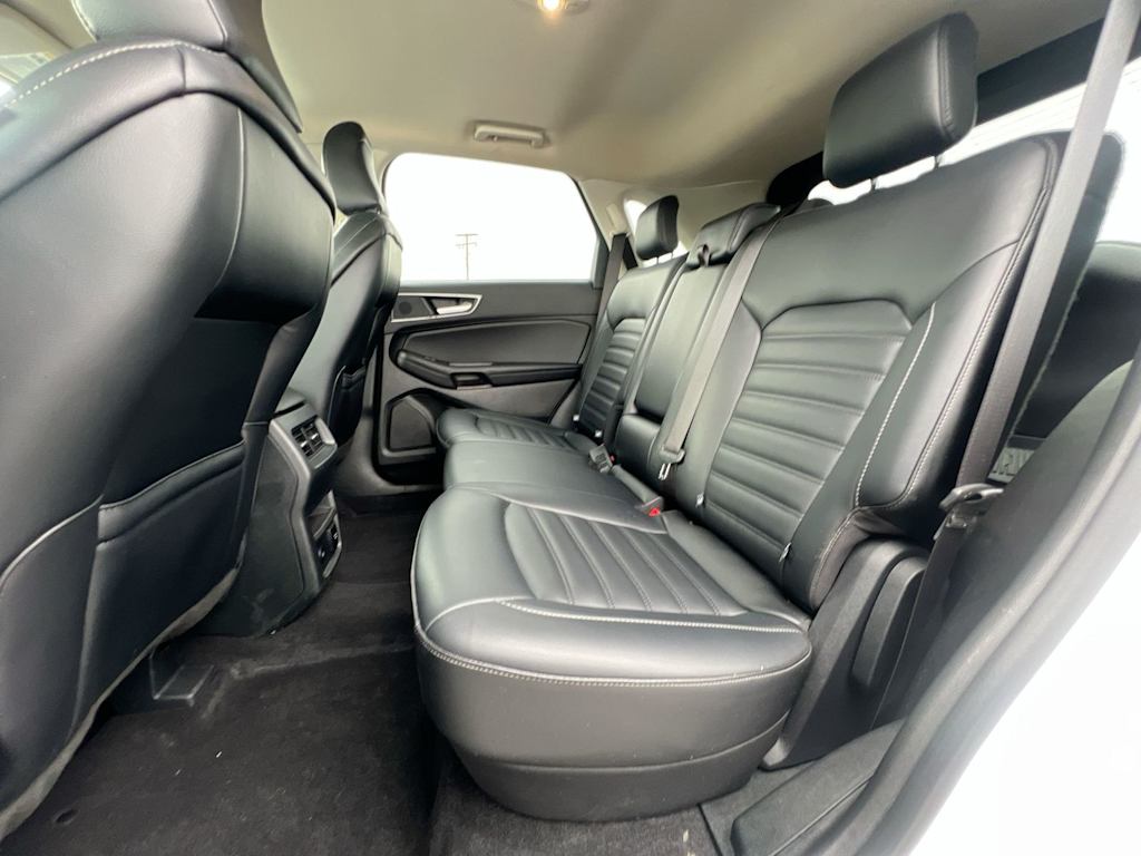 Thumbnail: 2024 Ford Edge - 26