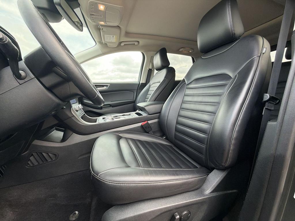 Thumbnail: 2022 Ford Edge - 11