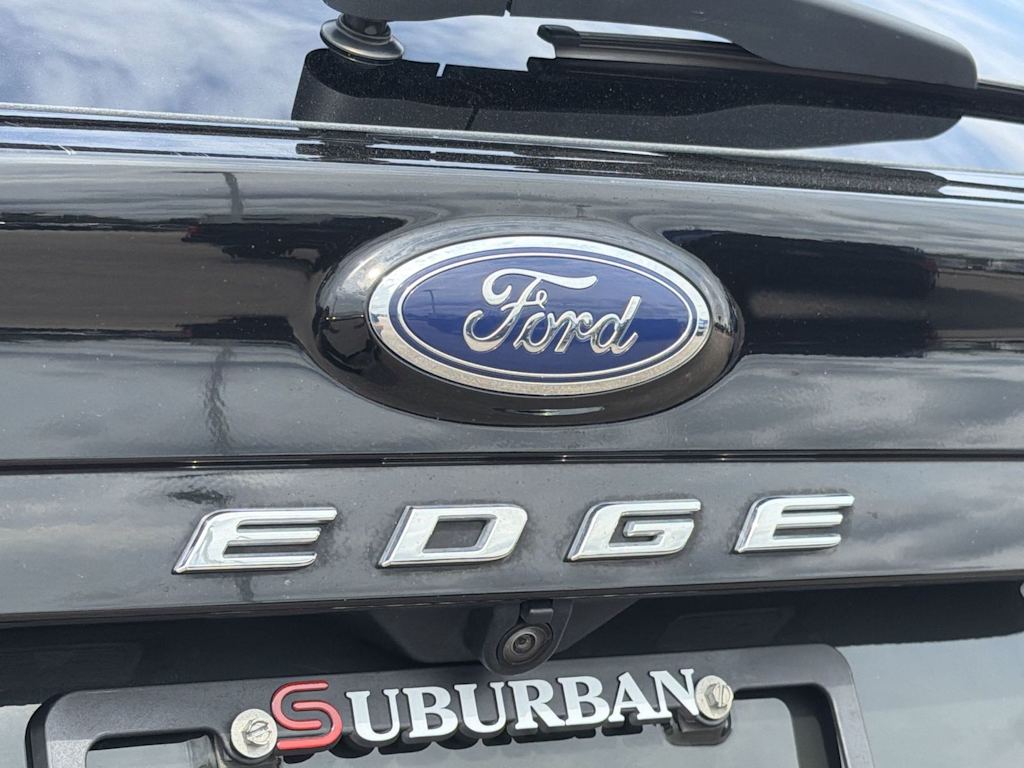 Thumbnail: 2022 Ford Edge - 23