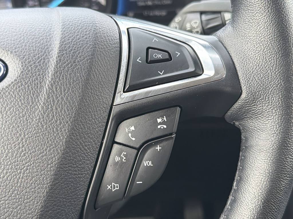 Thumbnail: 2022 Ford Edge - 29