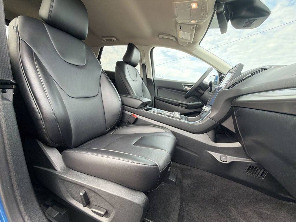 Thumbnail: 2022 Ford Edge - 28