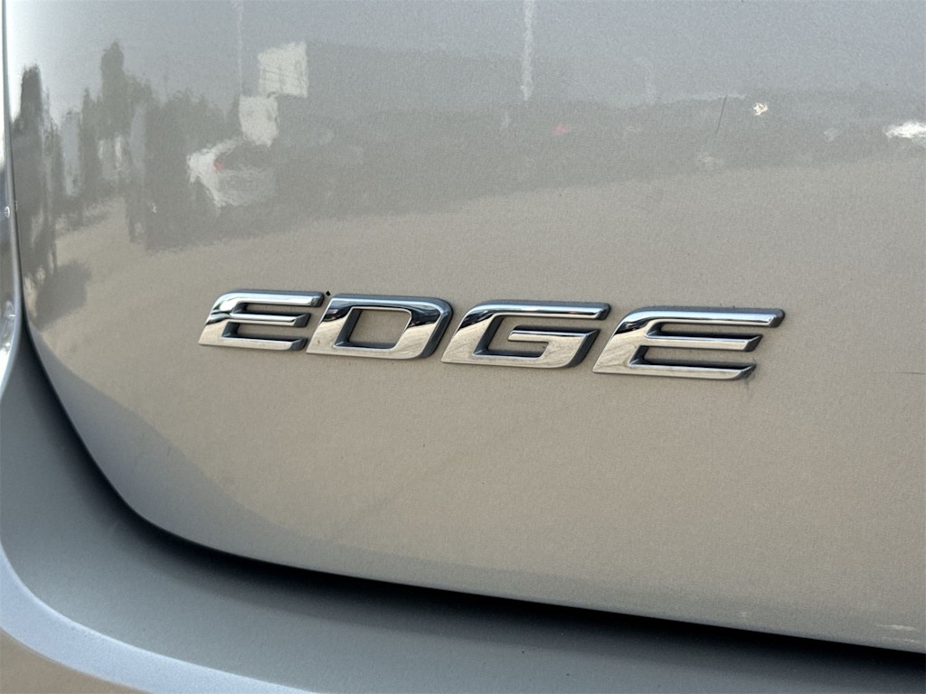 Thumbnail: 2018 Ford Edge - 5