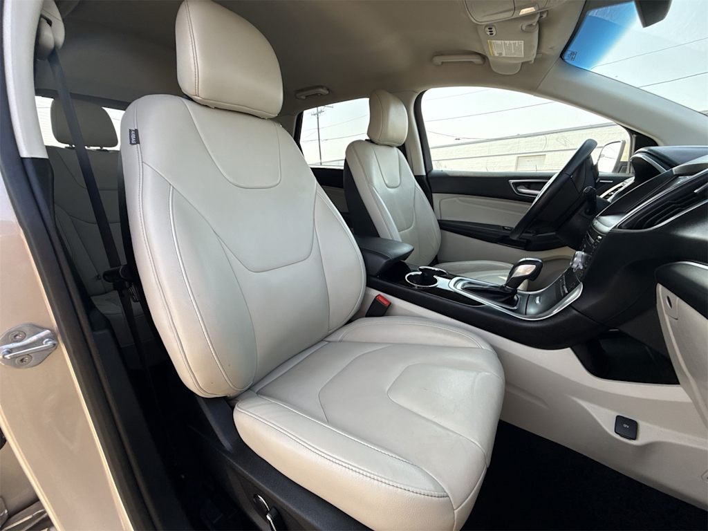 Thumbnail: 2018 Ford Edge - 29