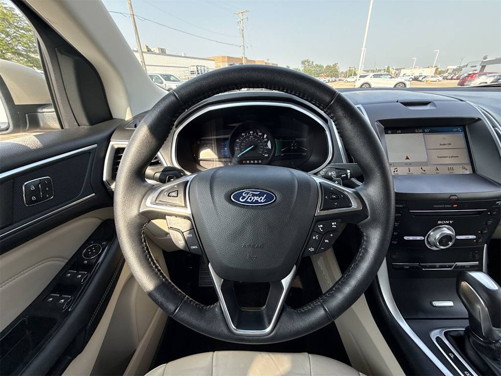 Thumbnail: 2018 Ford Edge - 12