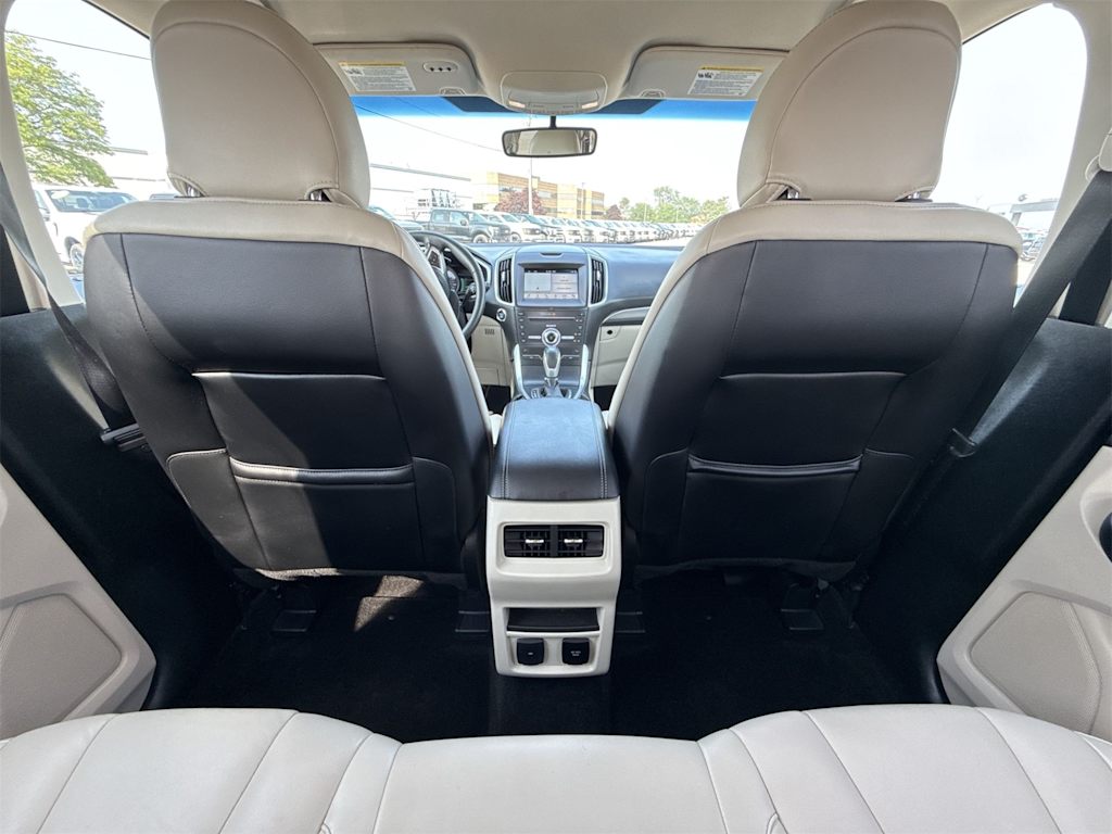 Thumbnail: 2018 Ford Edge - 8