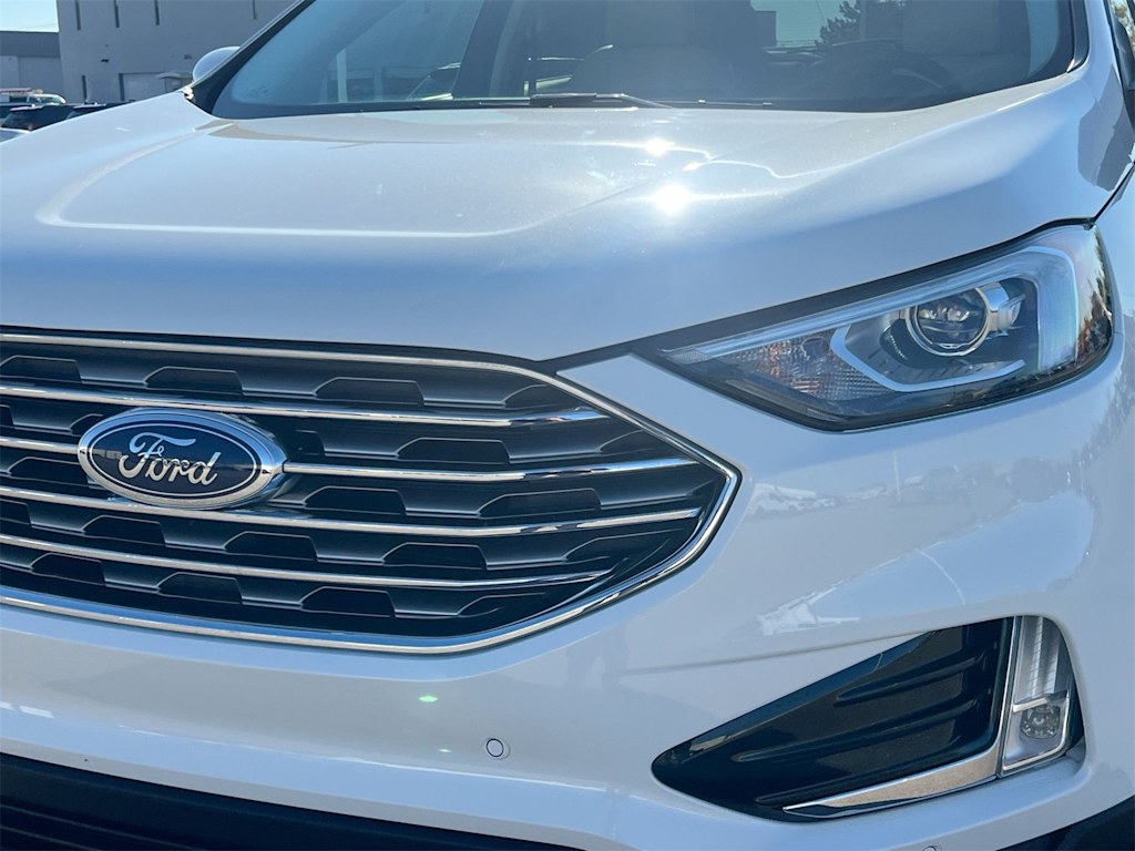 Thumbnail: 2021 Ford Edge - 22