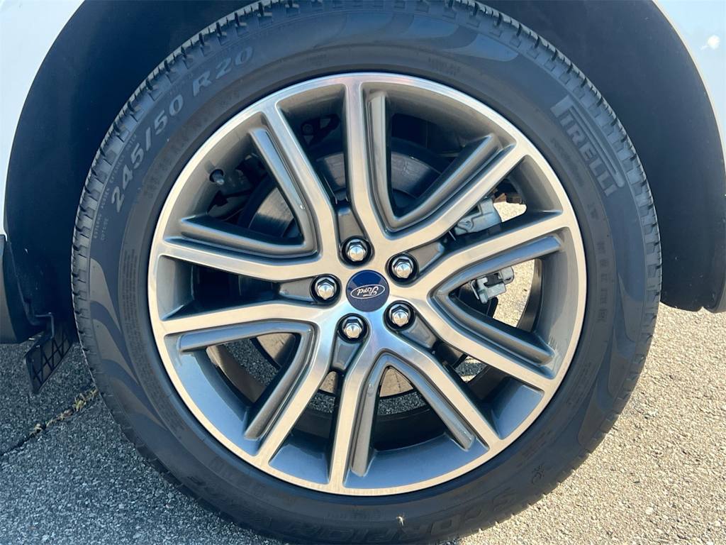 Thumbnail: 2021 Ford Edge - 7