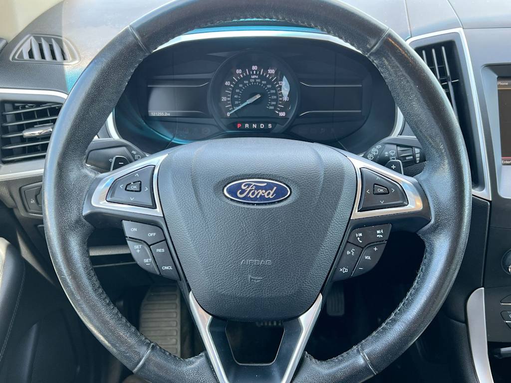 Thumbnail: 2015 Ford Edge - 8