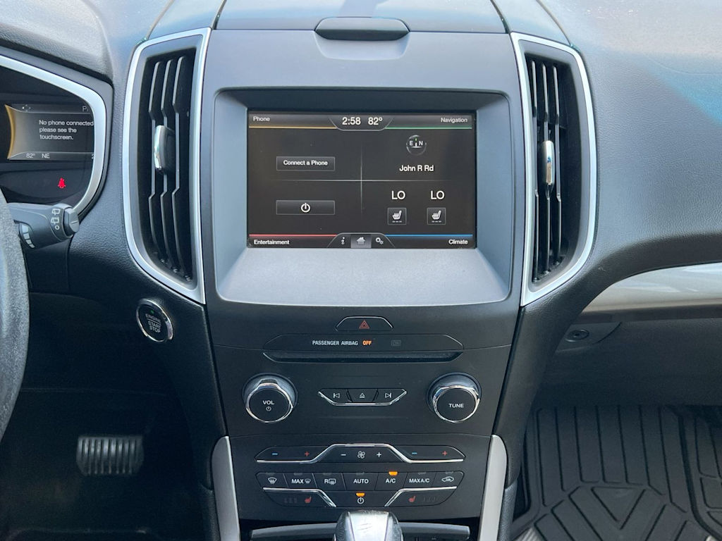 Thumbnail: 2015 Ford Edge - 12
