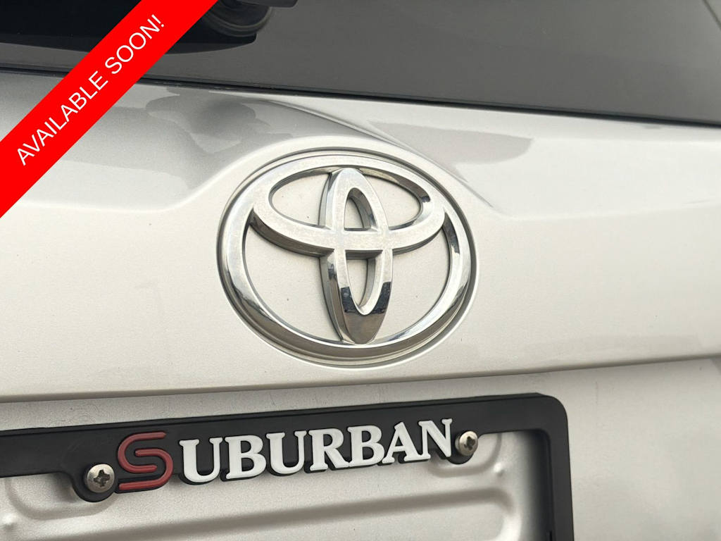 Thumbnail: 2015 Toyota RAV4 - 24