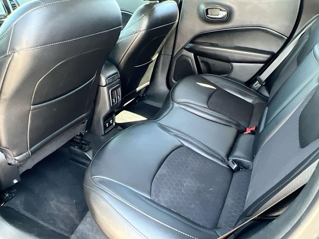 Thumbnail: 2019 Jeep Compass - 12