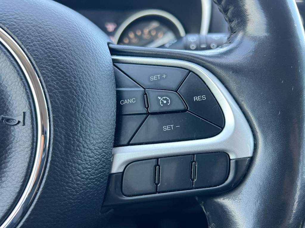 Thumbnail: 2019 Jeep Compass - 30