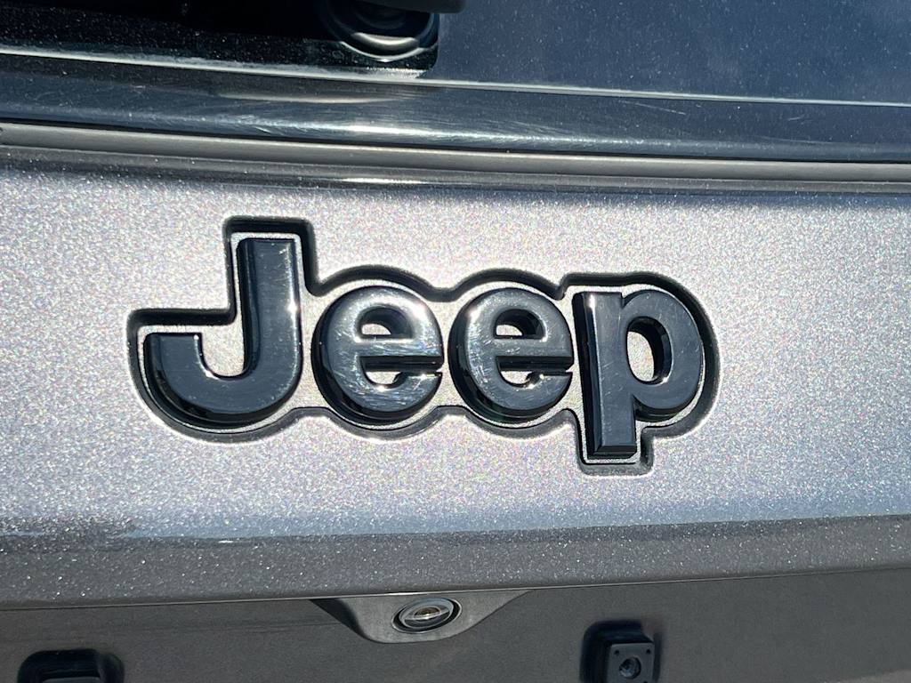 Thumbnail: 2019 Jeep Compass - 24