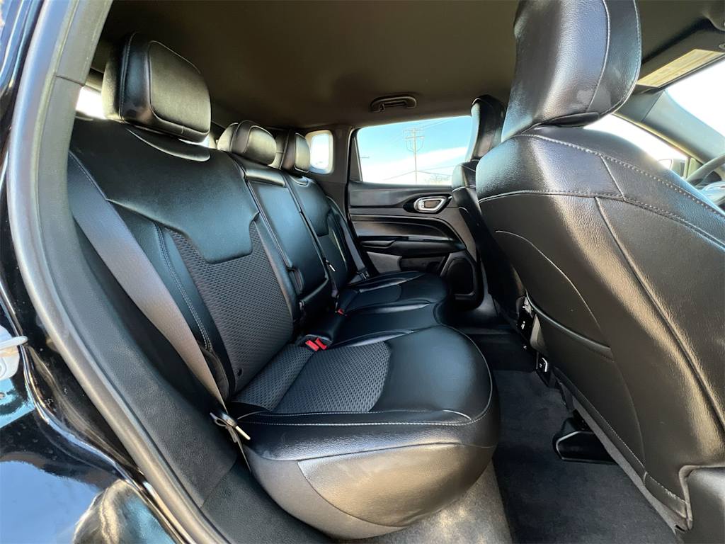 Thumbnail: 2025 Jeep Compass - 28