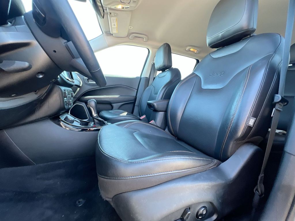 Thumbnail: 2018 Jeep Compass - 11