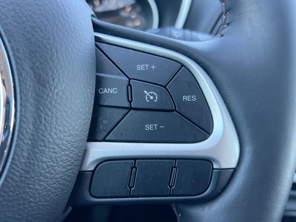Thumbnail: 2018 Jeep Compass - 30