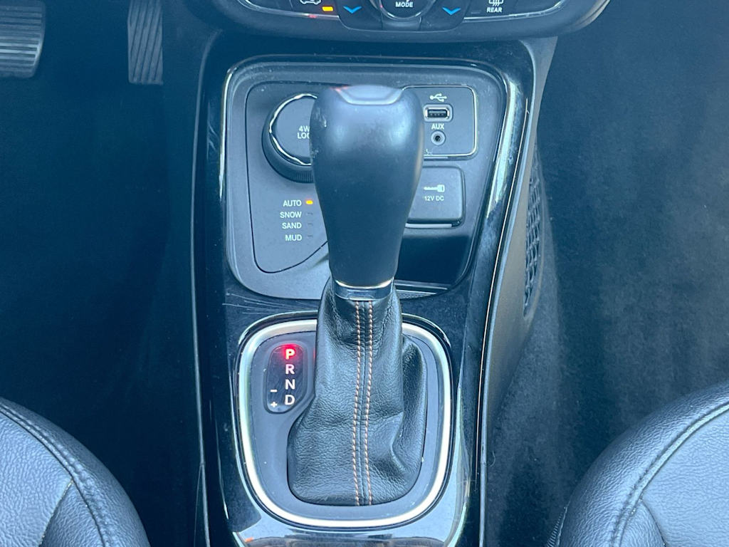 Thumbnail: 2018 Jeep Compass - 14