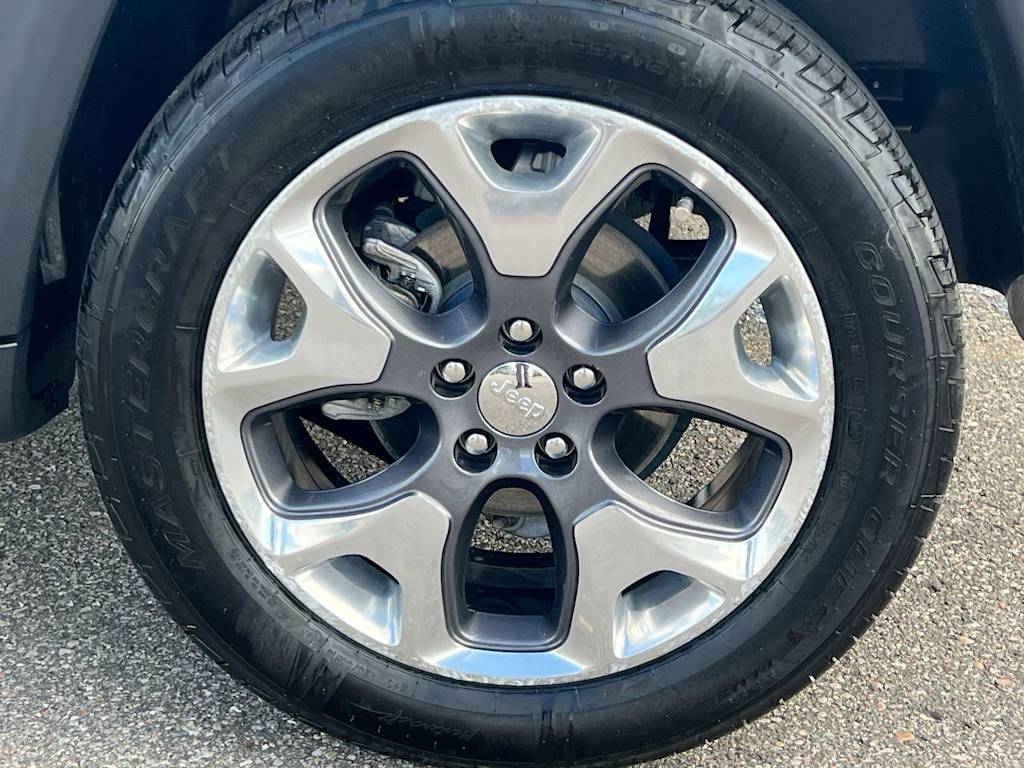 Thumbnail: 2020 Jeep Compass - 8