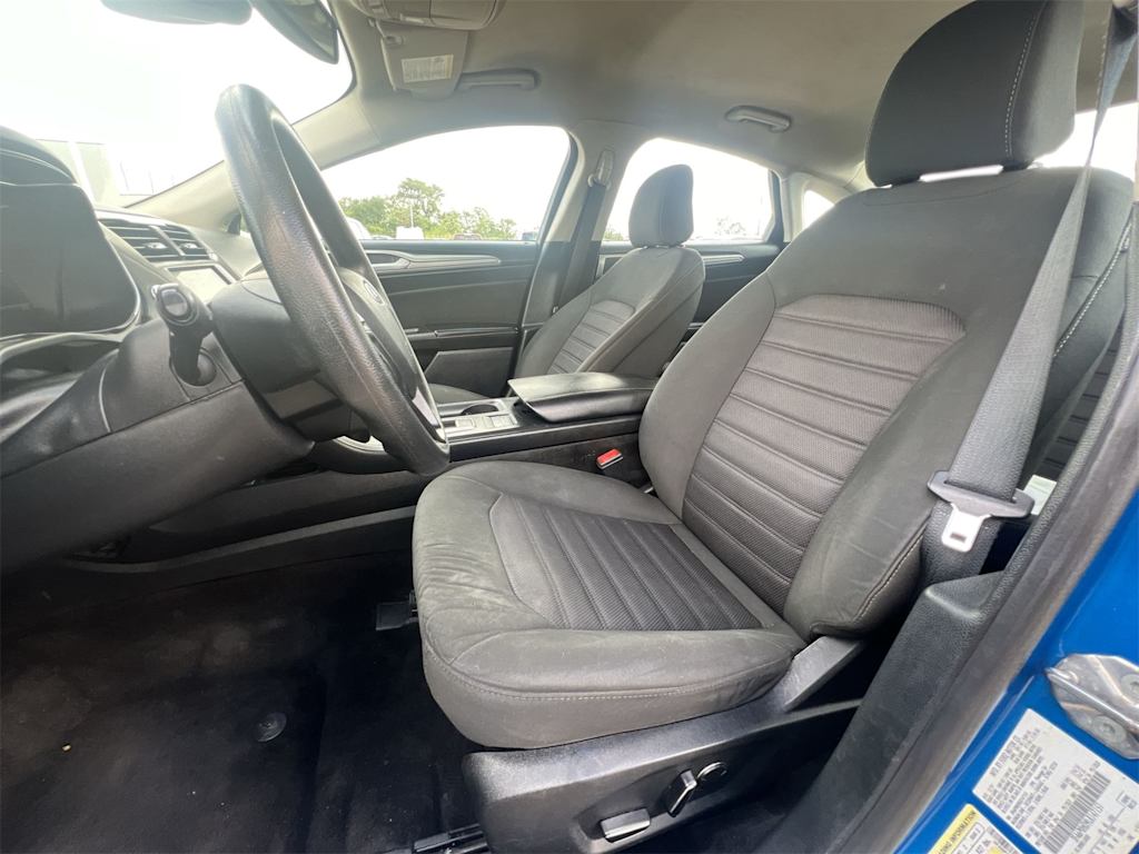 Thumbnail: 2020 Ford Fusion - 11