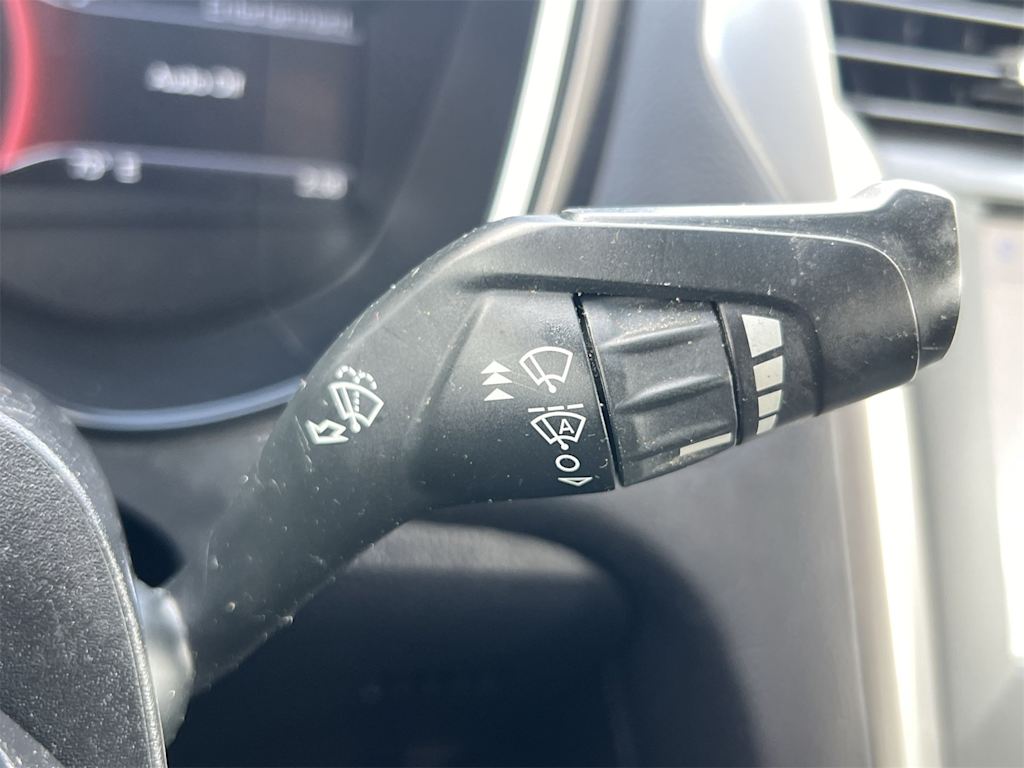 Thumbnail: 2020 Ford Fusion - 32