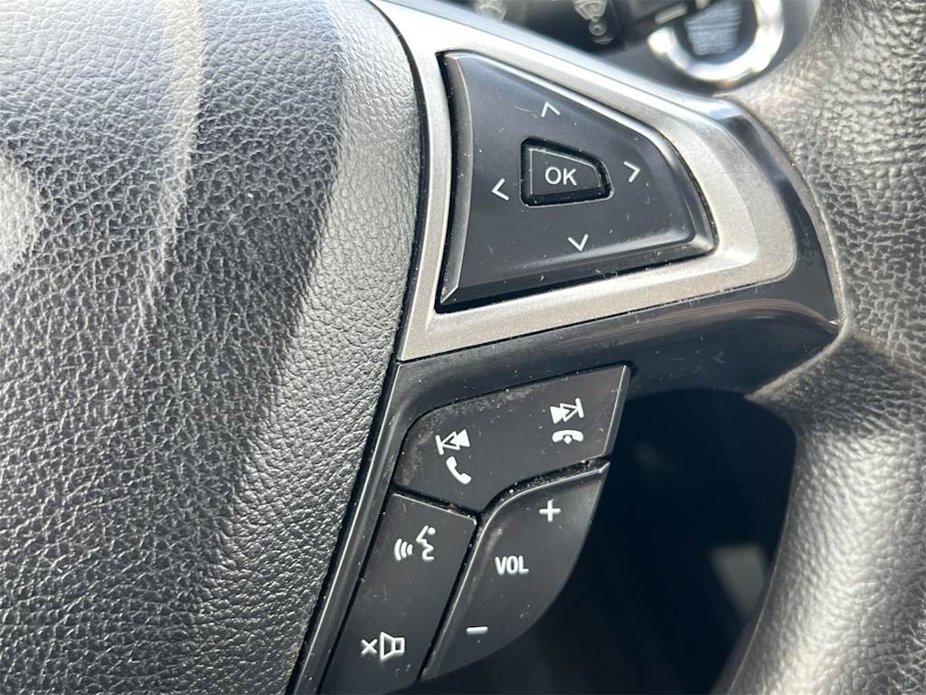 Thumbnail: 2020 Ford Fusion - 31