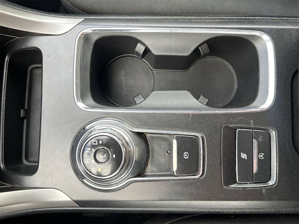 Thumbnail: 2020 Ford Fusion - 14