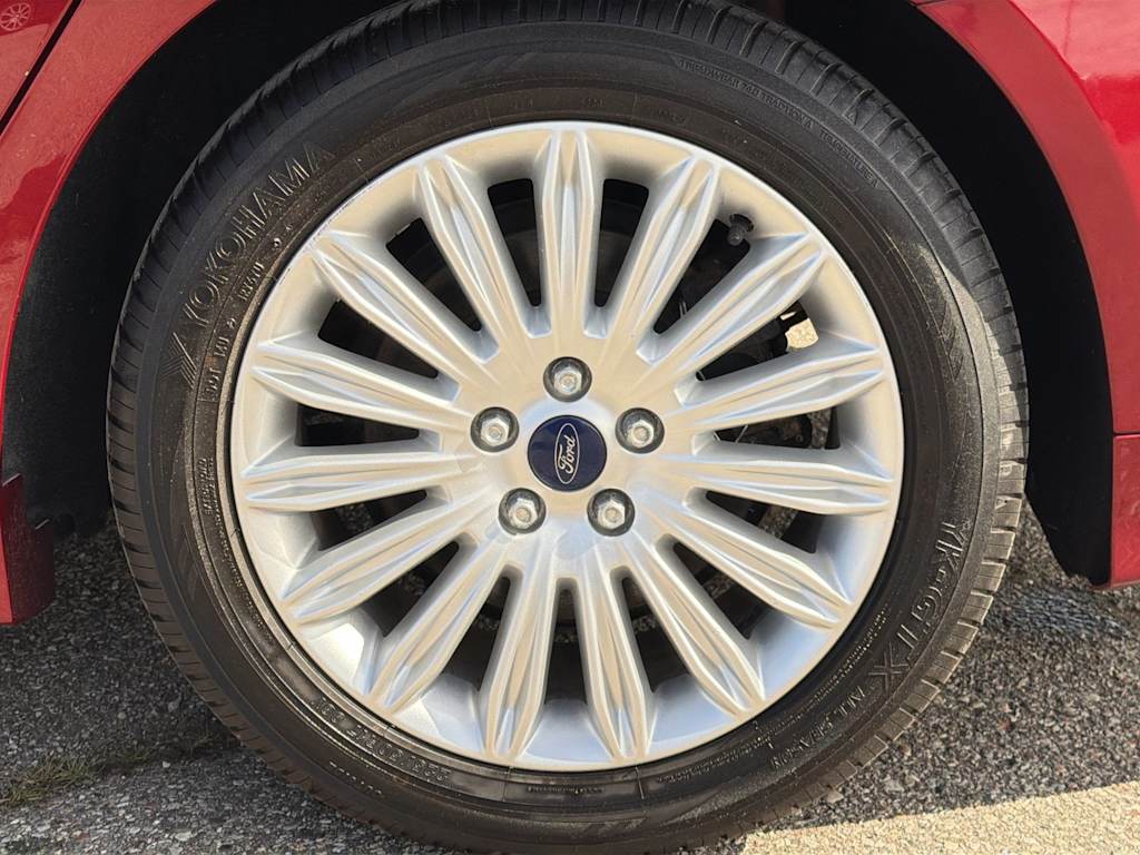 Thumbnail: 2016 Ford Fusion - 7