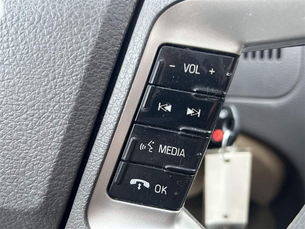 Thumbnail: 2011 Ford Fusion - 28