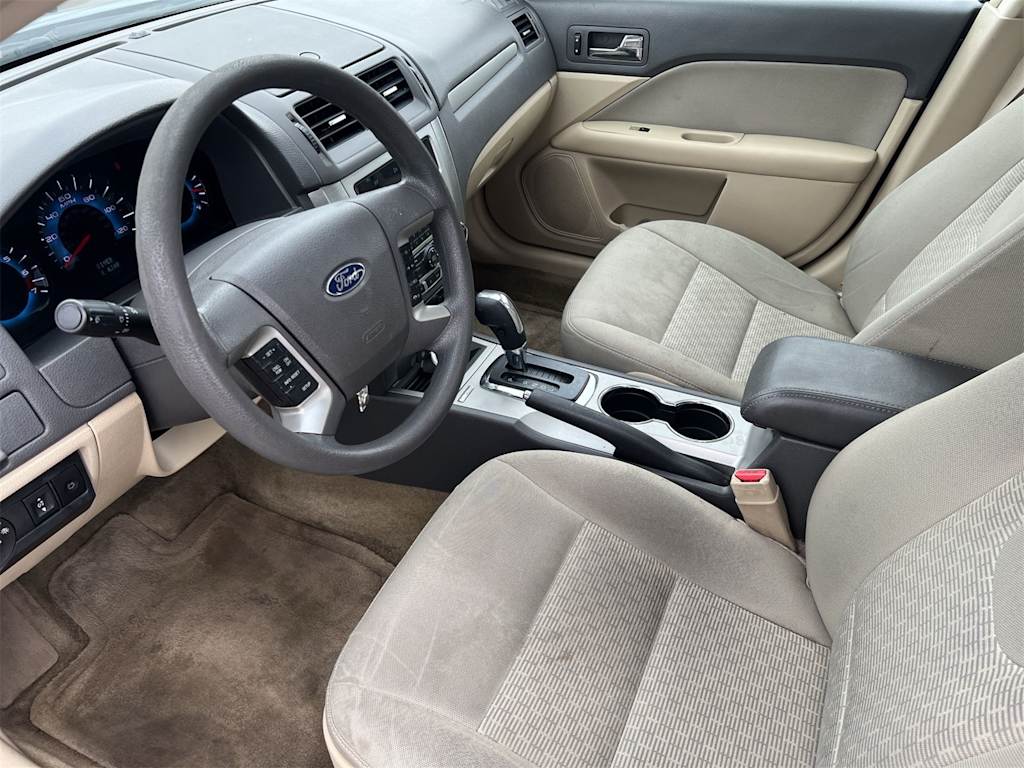 Thumbnail: 2011 Ford Fusion - 9