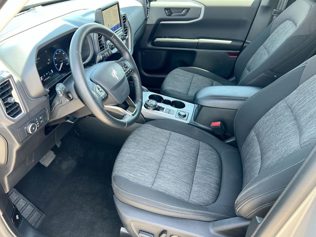 Thumbnail: 2021 Ford Bronco Sport - 9