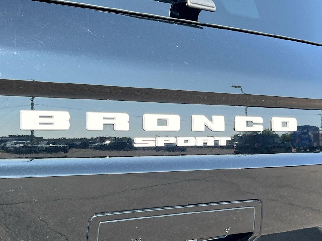 Thumbnail: 2021 Ford Bronco Sport - 7