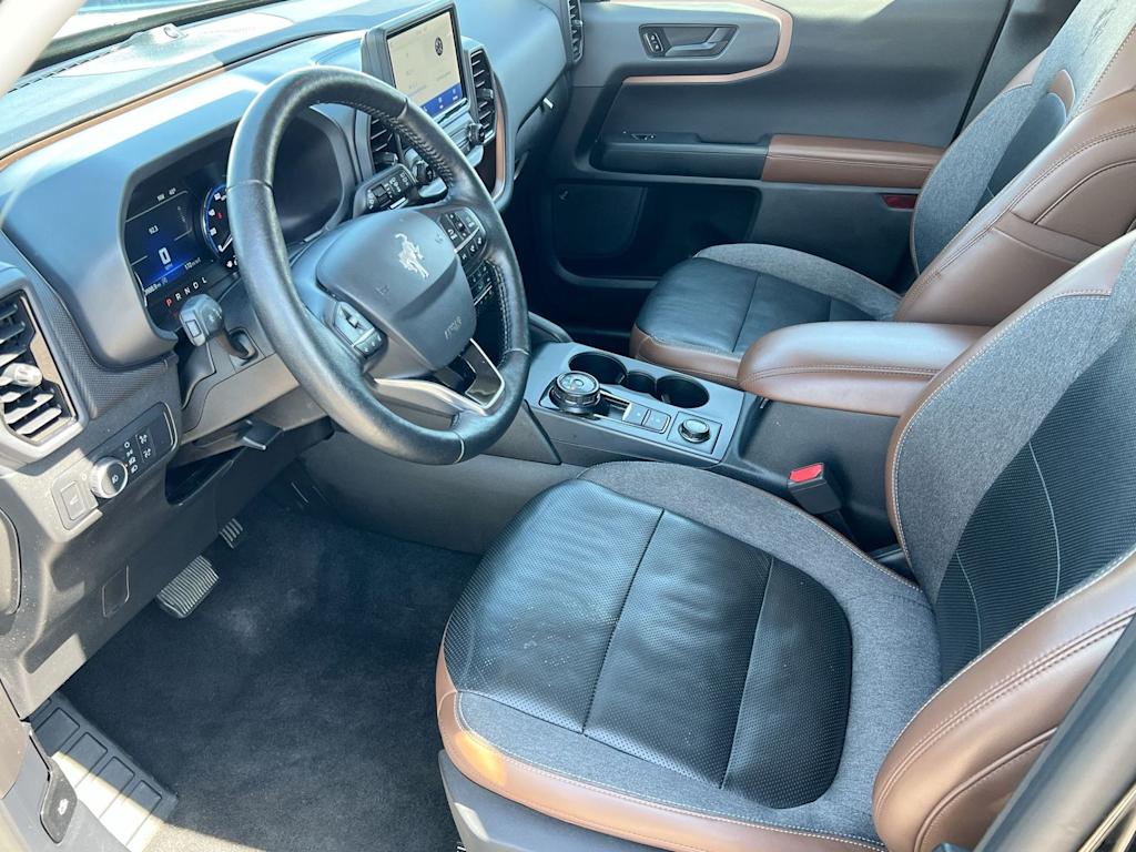 Thumbnail: 2021 Ford Bronco Sport - 10