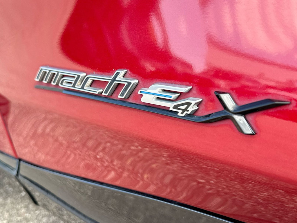 Thumbnail: 2021 Ford Mustang Mach-E - 23