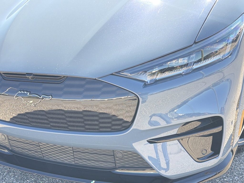 Thumbnail: 2023 Ford Mustang Mach-E - 21