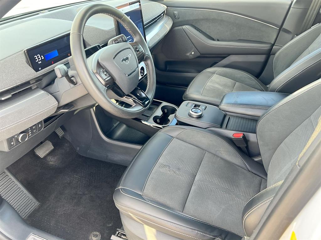 Thumbnail: 2022 Ford Mustang Mach-E - 9