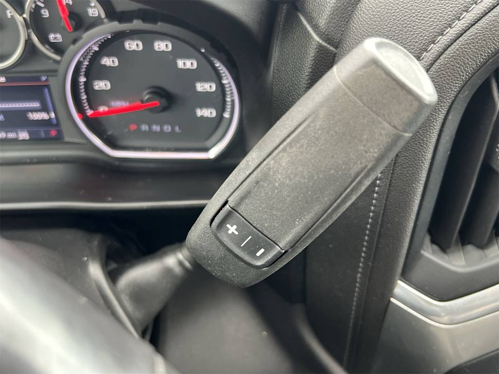 Thumbnail: 2019 Chevrolet Silverado 1500 - 34