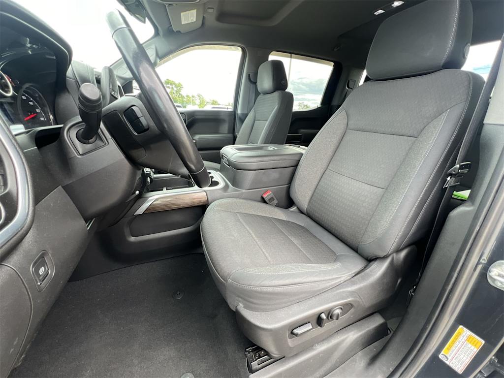 Thumbnail: 2019 Chevrolet Silverado 1500 - 11