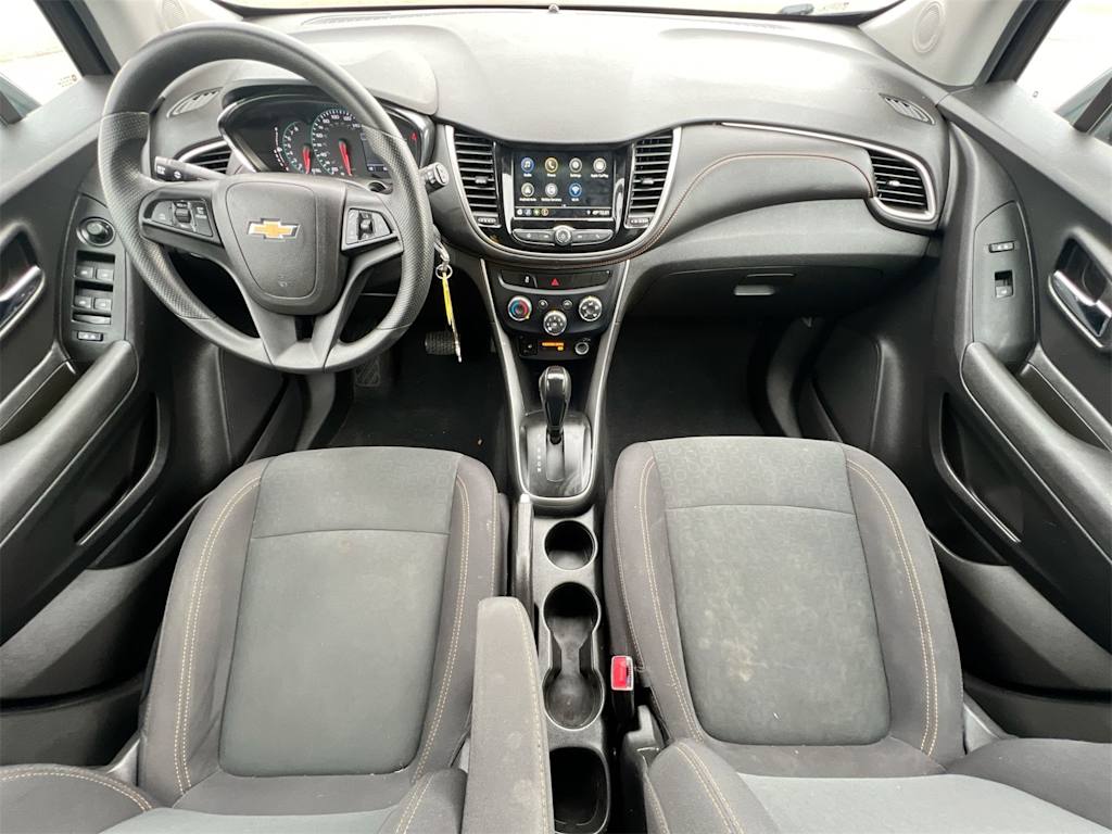 Thumbnail: 2019 Chevrolet Trax - 2