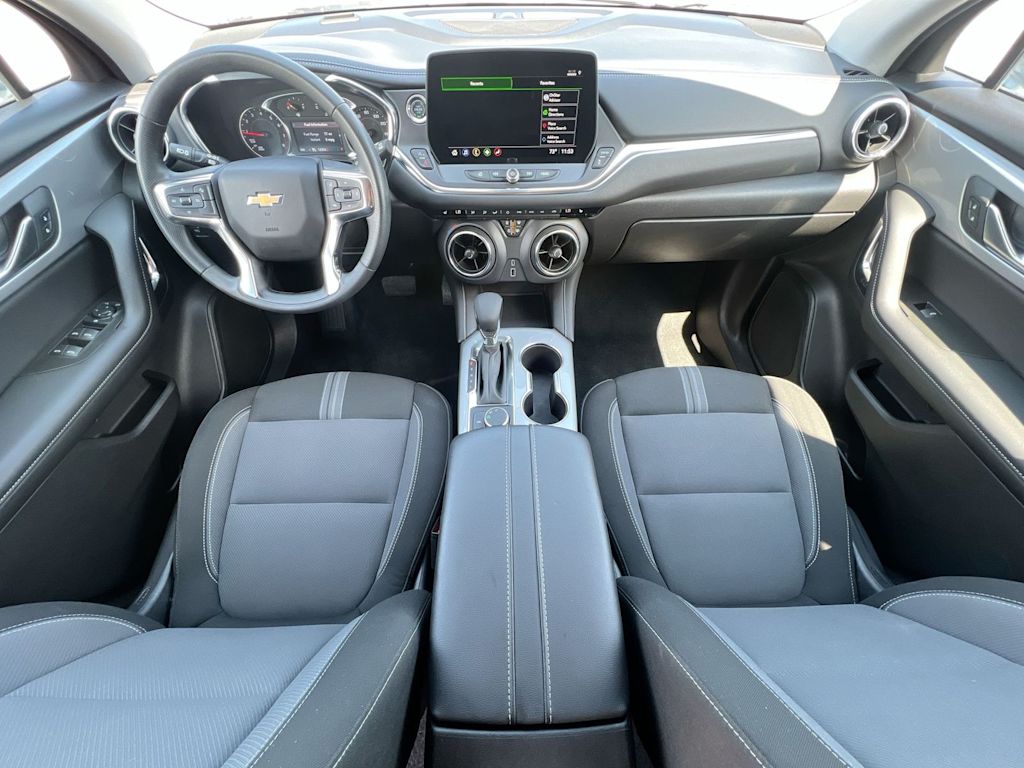 Thumbnail: 2025 Chevrolet Blazer - 2