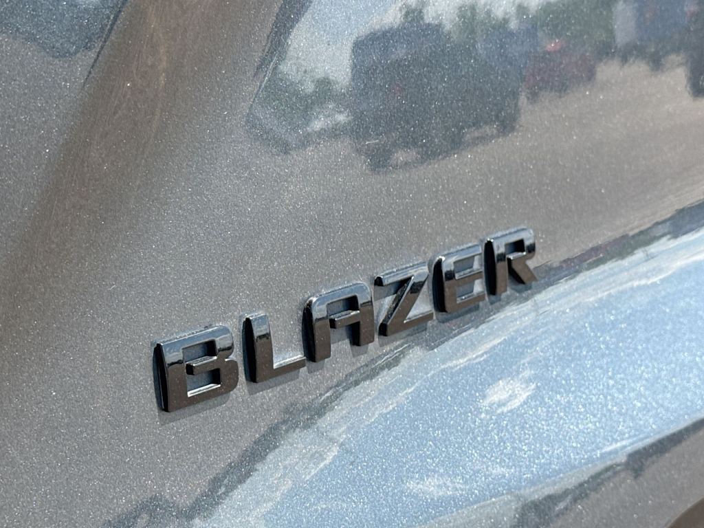 Thumbnail: 2020 Chevrolet Blazer - 24