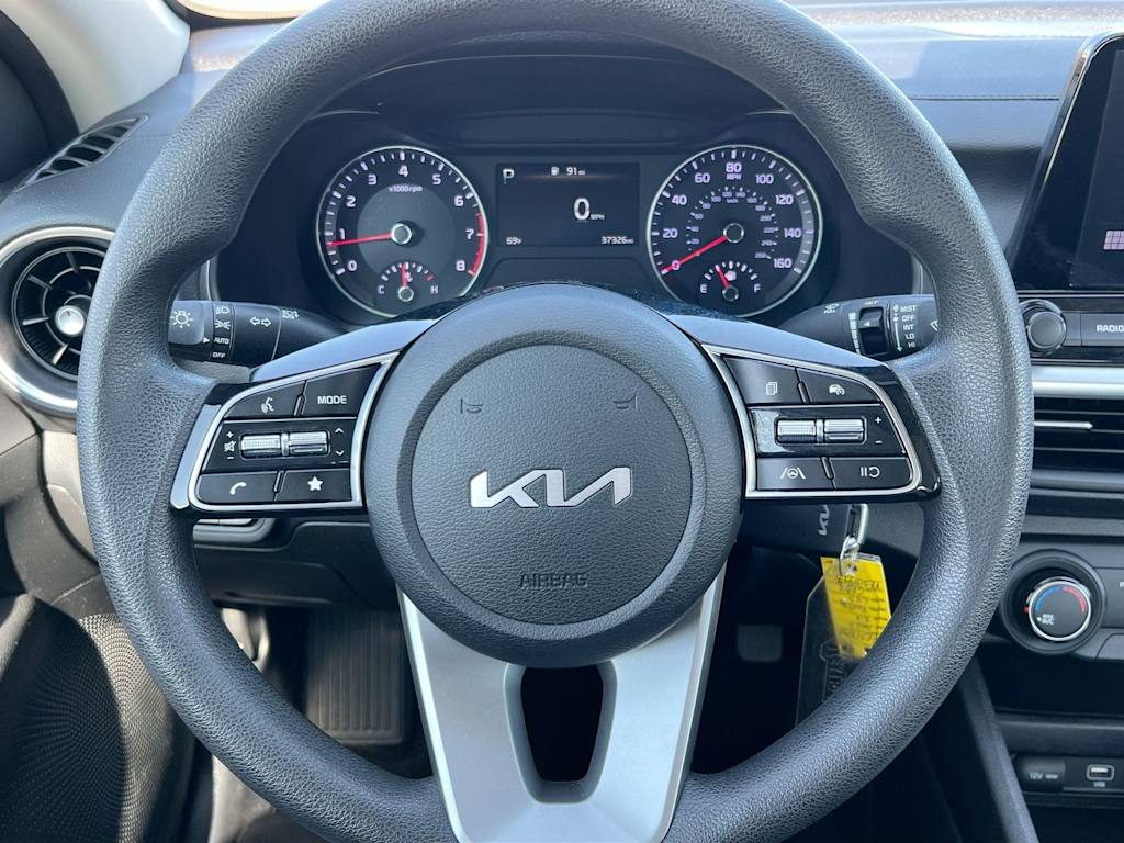 Thumbnail: 2023 Kia Forte - 2