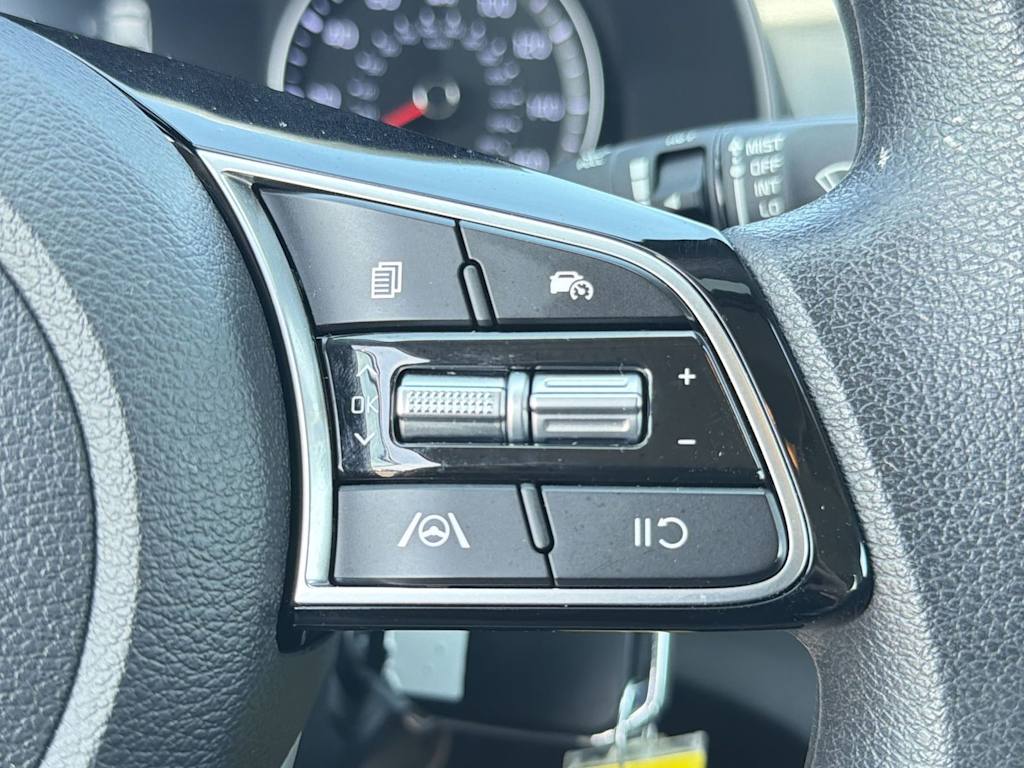 Thumbnail: 2024 Kia Forte - 30