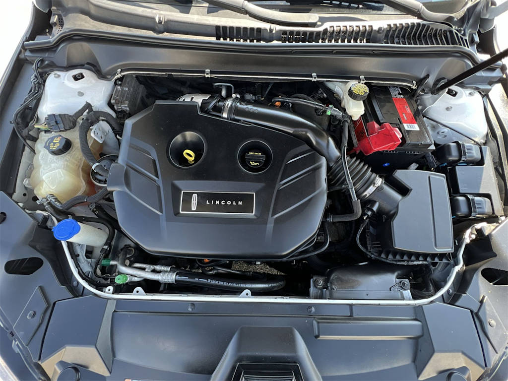 Thumbnail: 2017 Lincoln MKZ - 7
