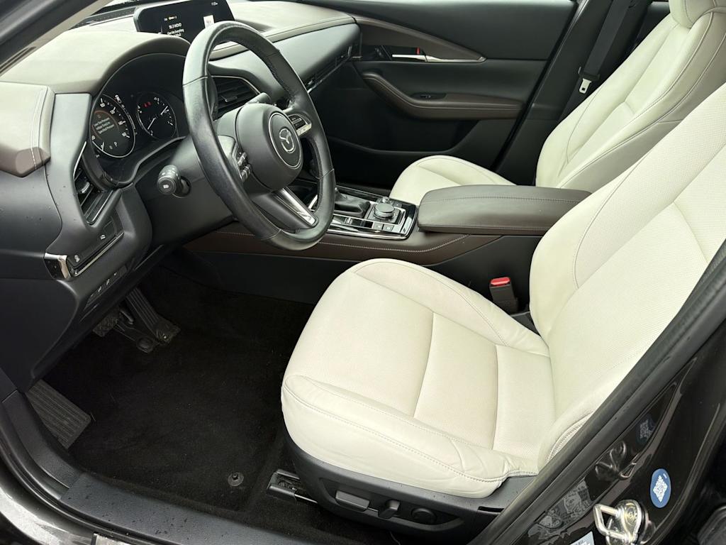 Thumbnail: 2023 Mazda CX-30 - 10