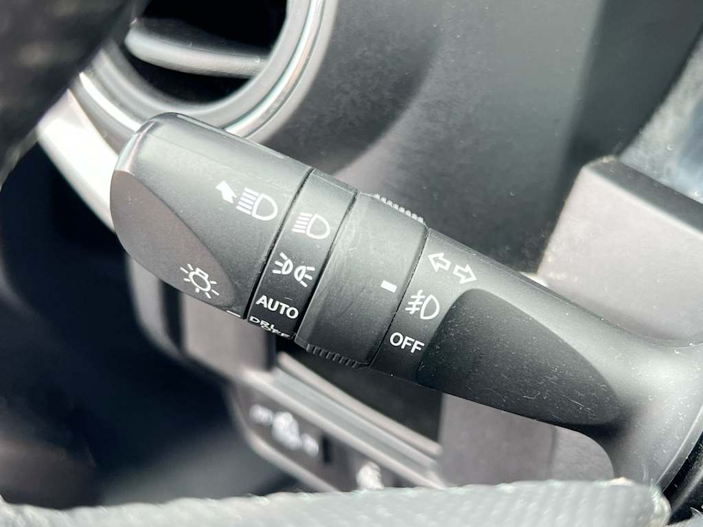 Thumbnail: 2019 Toyota Tacoma - 14